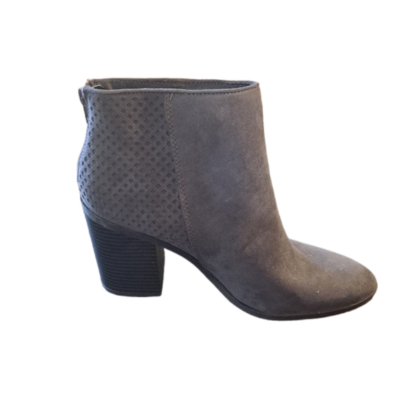 NWOB American Eagle Gray Size 8.5 Block Heel Ankle Booties - Picture 7 of 10